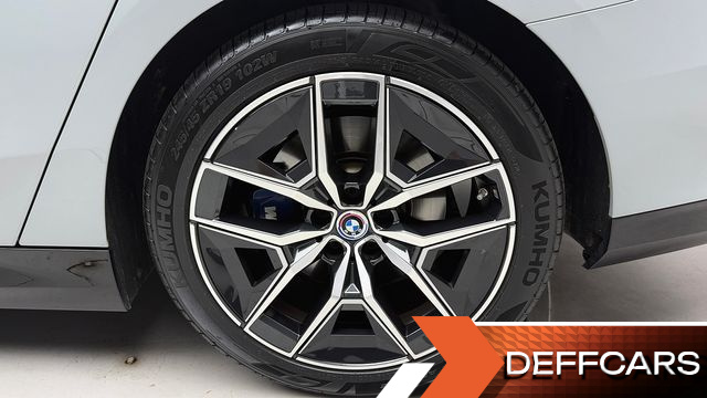 BMW 5-SERIES 520i M Sport купить на сайте DeffCars
