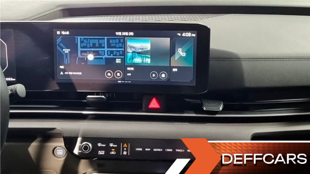 Kia CARNIVAL 9-Seater Noblesse купить на сайте DeffCars