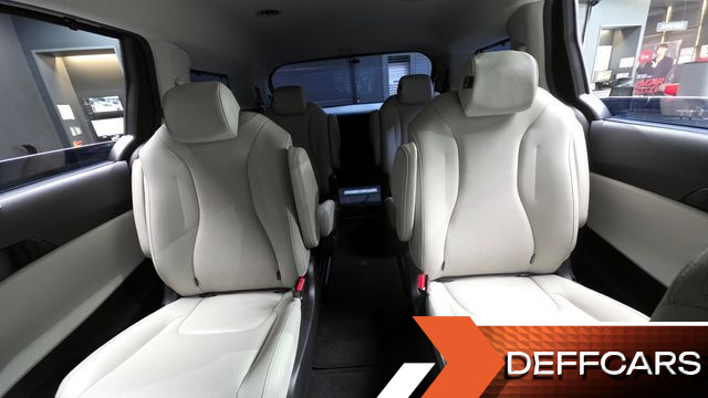 Kia CARNIVAL 9-Seater Noblesse купить на сайте DeffCars