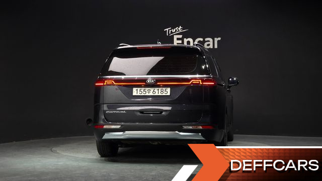 Kia CARNIVAL 9-Seater Noblesse купить на сайте DeffCars