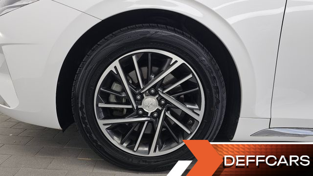 Hyundai GRANDEUR 2.5 Premium Choice купить на сайте DeffCars
