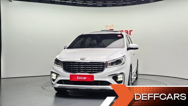 Kia CARNIVAL 9-Seater Noblesse Special купить на сайте DeffCars