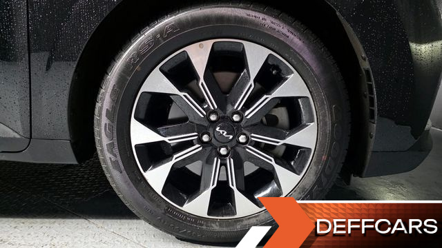 Kia CARNIVAL 7-Seater Noblesse купить на сайте DeffCars