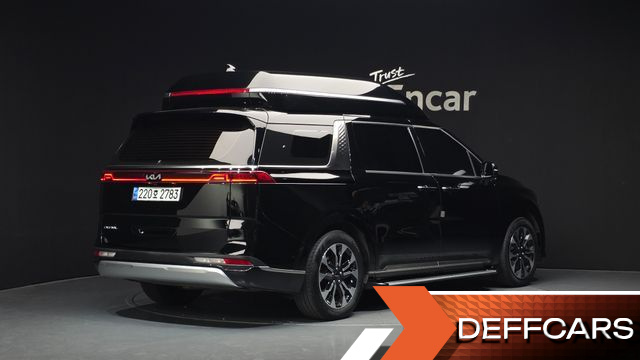 Kia CARNIVAL Gasoline 9-Seater Hi-Limousine Signature купить на сайте DeffCars