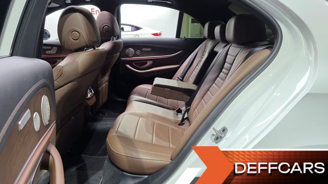 Mercedes E-CLASS E220d 4MATIC Exclusive купить на сайте DeffCars