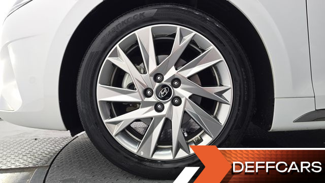 Hyundai GRANDEUR Calligraphy купить на сайте DeffCars