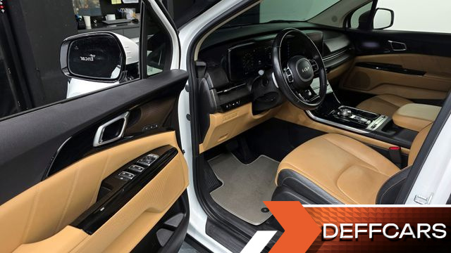 Kia CARNIVAL 9-Seater Signature купить на сайте DeffCars