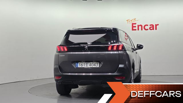 Peugeot 5008 1.2 Pure Tech Allure купить на сайте DeffCars