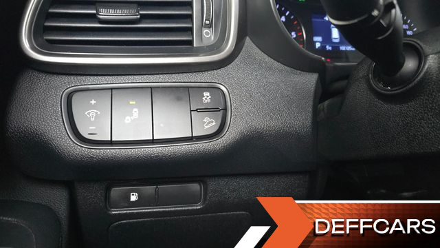 Kia SORENTO Diesel 2.0 2WD Prestige купить на сайте DeffCars