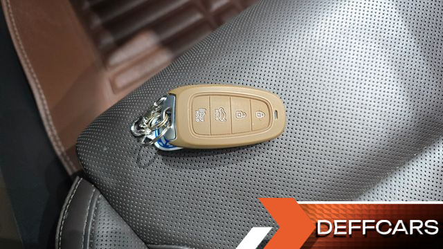 Hyundai GRANDEUR 3.0 LPi Exclusive купить на сайте DeffCars