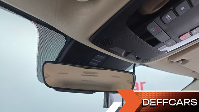 Kia CARNIVAL 9-Seater Prestige купить на сайте DeffCars