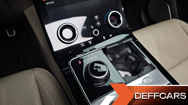 Land Rover RANGE ROVER VELAR 3.0 D300 R-Dynamic SE купить на сайте DeffCars