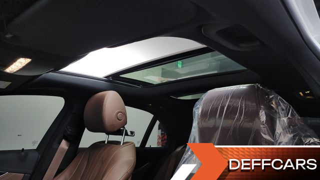 Mercedes E-CLASS E450 4MATIC Exclusive купить на сайте DeffCars