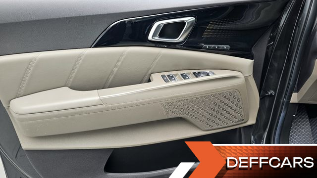Kia CARNIVAL 9-Seater Gravity купить на сайте DeffCars