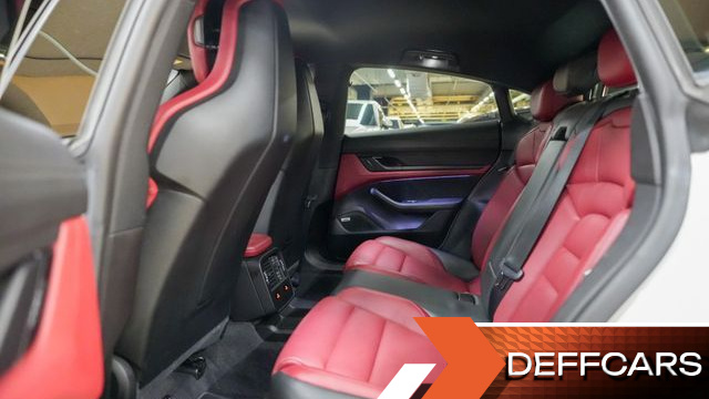 Porsche TAYCAN Base купить на сайте DeffCars