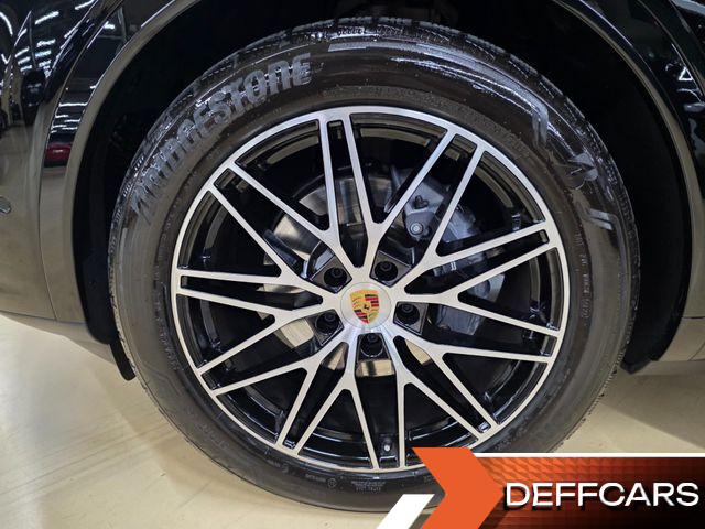 Porsche CAYENNE 3.0 купить на сайте DeffCars