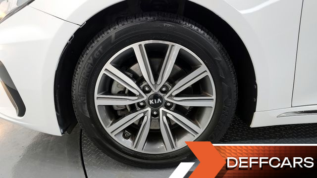Kia K5 2.0 Prestige купить на сайте DeffCars