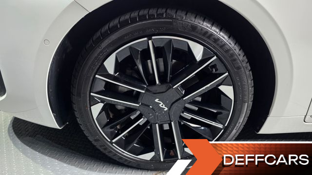 Kia K8 2.5 Gasoline 2WD Noblesse купить на сайте DeffCars