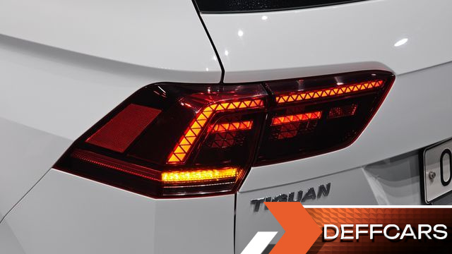 Volkswagen TIGUAN 2.0 TDI Premium купить на сайте DeffCars