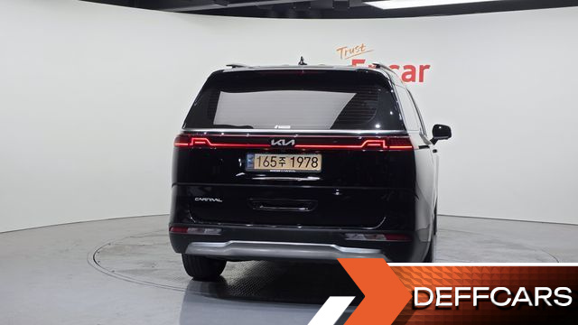 Kia CARNIVAL 9-Seater Noblesse купить на сайте DeffCars