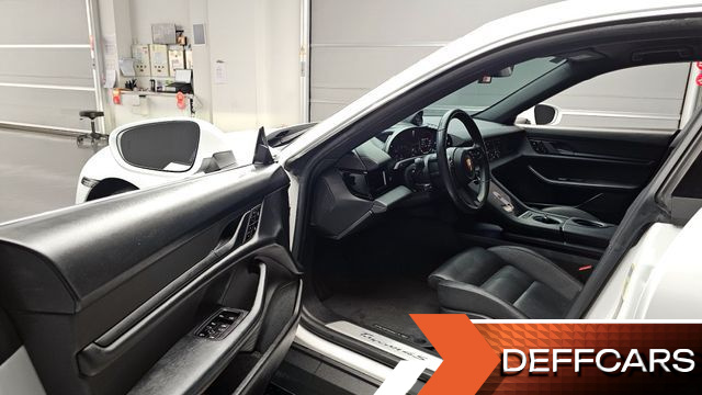 Porsche TAYCAN 4S купить на сайте DeffCars