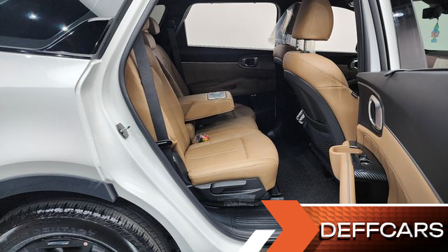 Kia SORENTO HEV 1.6 4WD Gravity купить на сайте DeffCars