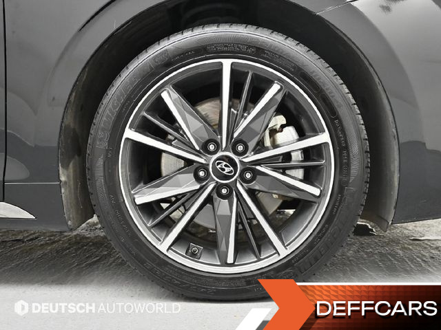 Hyundai GRANDEUR 3.3 Le Blanc купить на сайте DeffCars