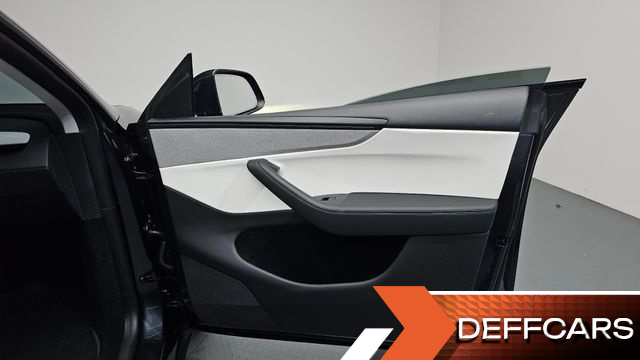 Tesla MODEL Y RWD купить на сайте DeffCars