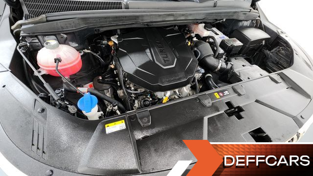 Kia CARNIVAL 9-Seater Signature купить на сайте DeffCars