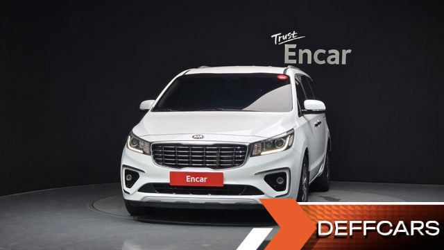 Kia CARNIVAL 9-Seater Prstige купить на сайте DeffCars