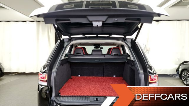 Land Rover RANGE ROVER SPORT 5.0 SVR купить на сайте DeffCars