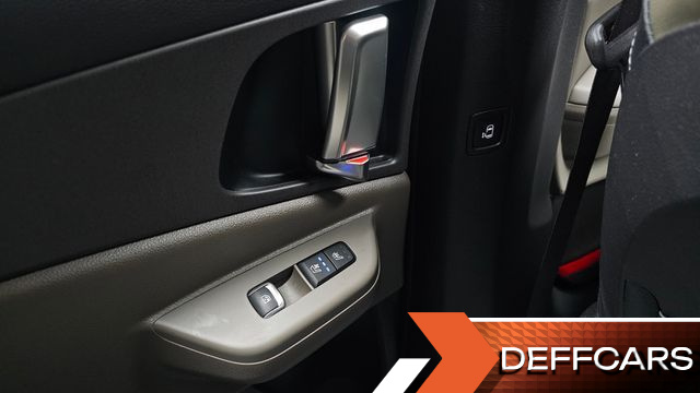 Kia CARNIVAL 9-Seater Noblesse купить на сайте DeffCars