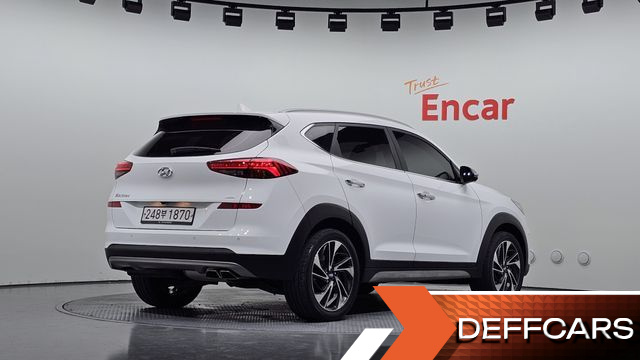 Hyundai TUCSON Diesel 2.0 4WD Inspiration купить на сайте DeffCars