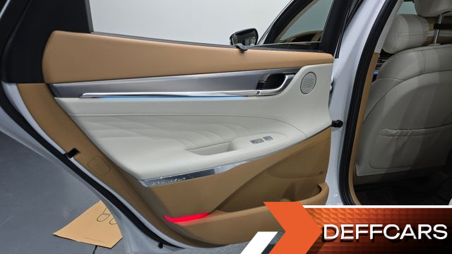 Hyundai GRANDEUR 2.5 Calligraphy купить на сайте DeffCars