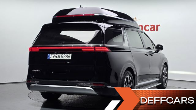 Kia CARNIVAL Gasoline 7-Seater Hi-Limousine Signature купить на сайте DeffCars