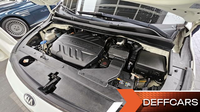 Kia CARNIVAL 7-Seater Limousine President купить на сайте DeffCars