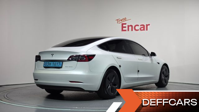 Tesla MODEL 3 Long Range AWD купить на сайте DeffCars