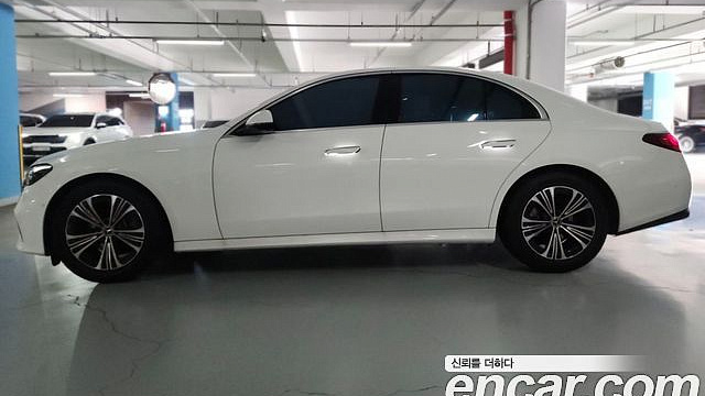 Mercedes E-CLASS E200 Avantgarde купить на сайте DeffCars