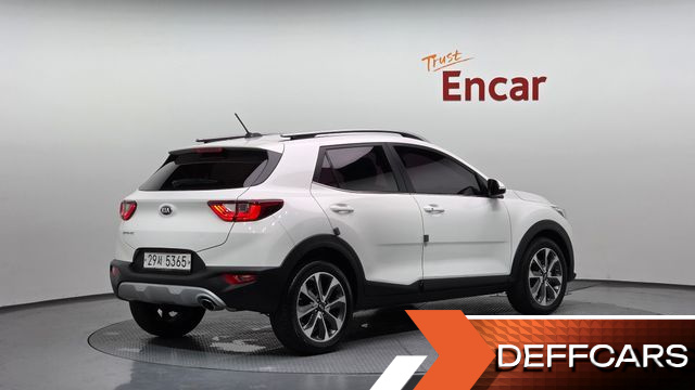 Kia STONIC 1.4 Trendy купить на сайте DeffCars