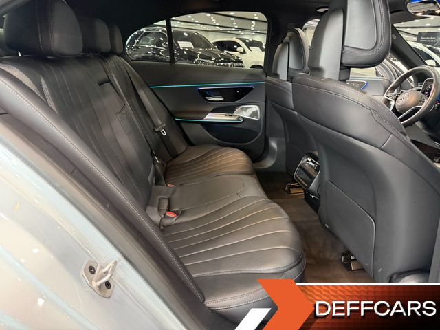 Mercedes E-CLASS E300 4MATIC Exclusive купить на сайте DeffCars
