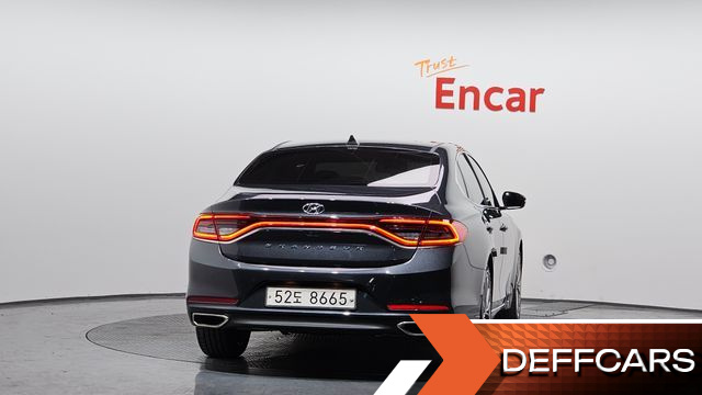 Hyundai GRANDEUR 2.4 Premium Special купить на сайте DeffCars