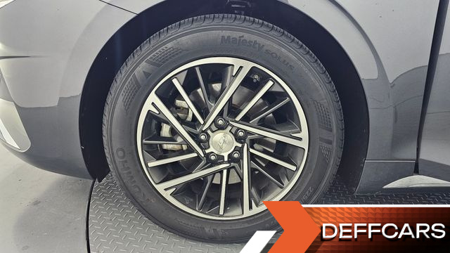 Hyundai GRANDEUR 2.5 Premium Choice купить на сайте DeffCars