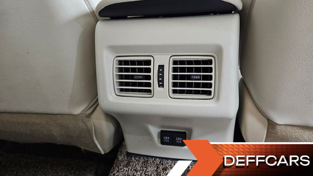 Toyota CAMRY 2.5 XLE Hybrid купить на сайте DeffCars