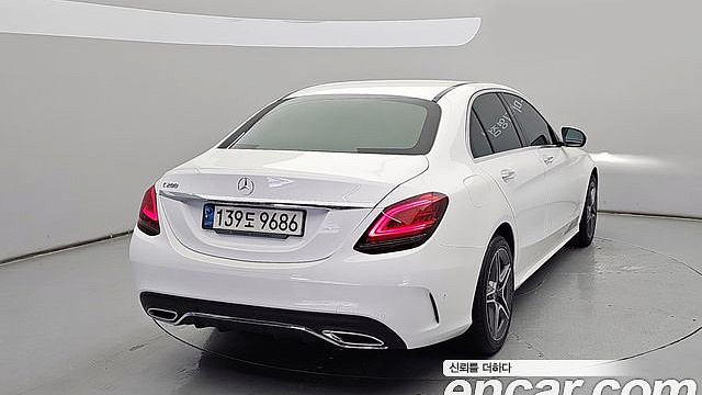 Mercedes C-CLASS C200 AMG Line купить на сайте DeffCars