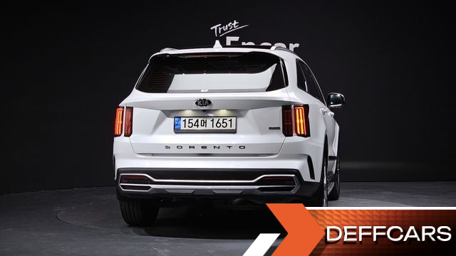 Kia SORENTO Gasoline 2.5T 2WD Signature купить на сайте DeffCars