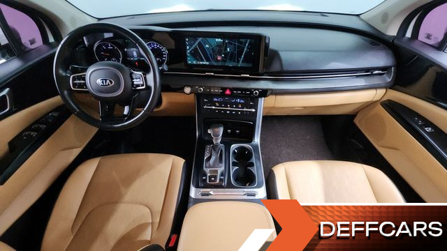 Kia CARNIVAL 9-Seater Prestige купить на сайте DeffCars
