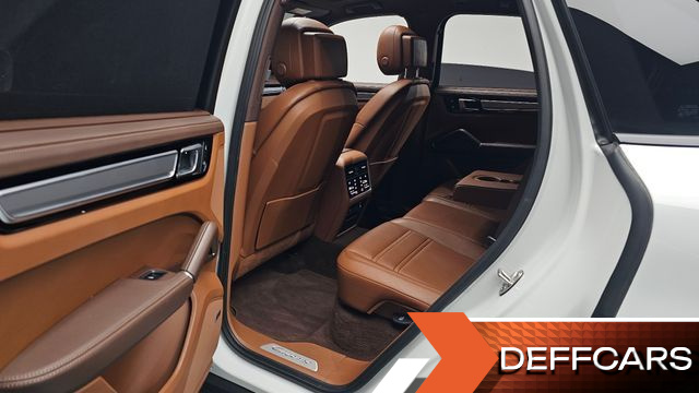 Porsche CAYENNE 3.0 PLATINUM EDITION купить на сайте DeffCars