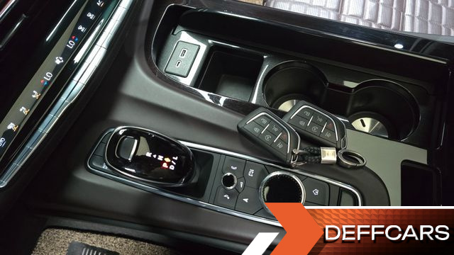 Cadillac ESCALADE 6.2 Sports Platinum купить на сайте DeffCars