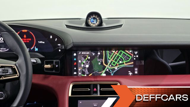 Porsche TAYCAN 4S купить на сайте DeffCars