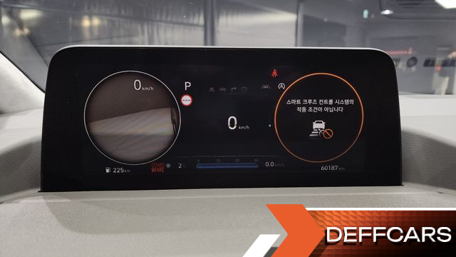 Hyundai STARIA 4WD Lounge 7-Seater Inspiration купить на сайте DeffCars